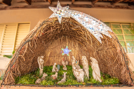 Capitão de folia de reis mantém tradição do Natal com presépio artesanal |  Cultura Sacramento - História • Patrimônio • Conhecimento • Arte